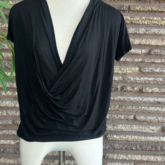 Pursue Black Deep V Faux Wrap Gauzy Short Sleeve Tencel Top Size Small - Picture 9 of 10